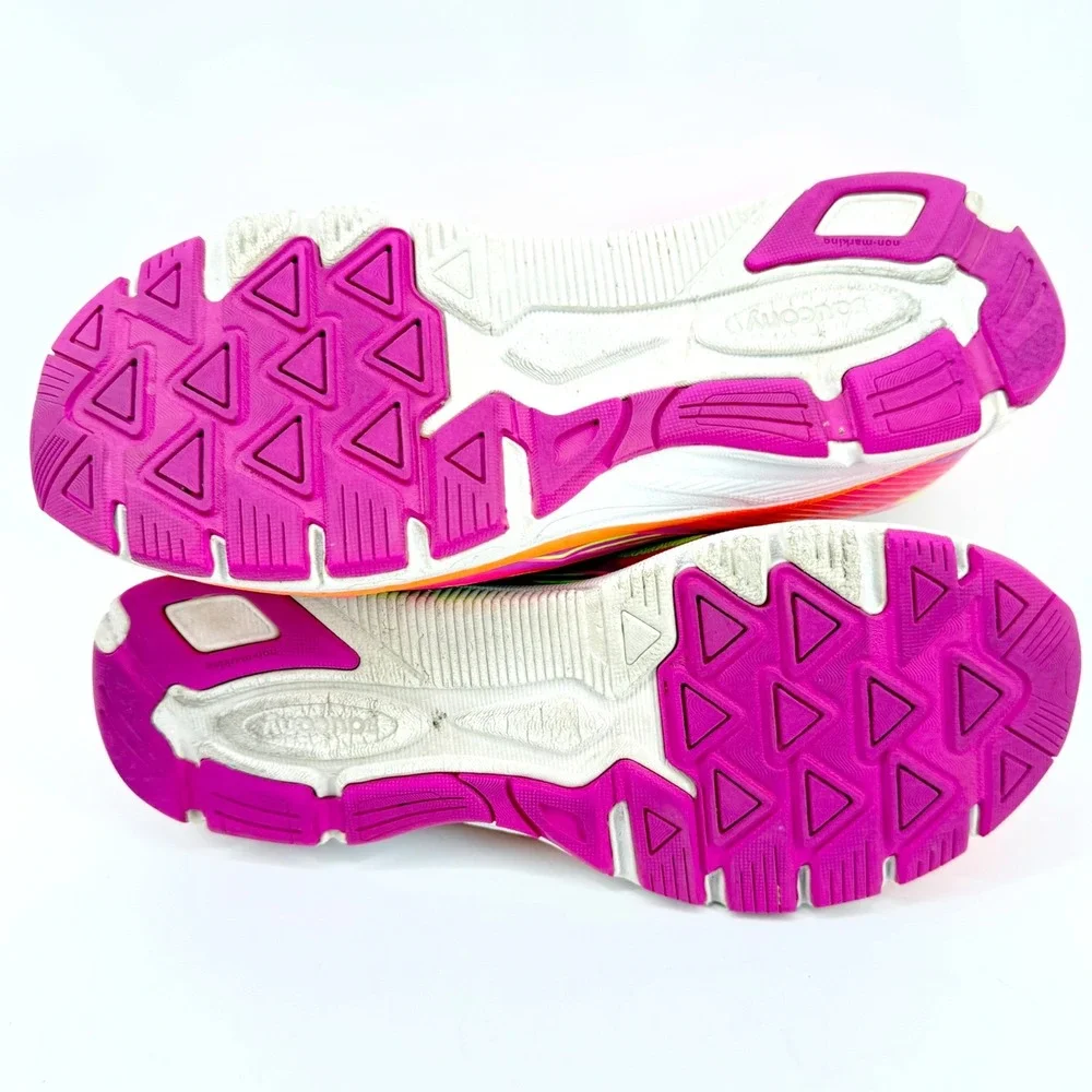 Saucony Kinvara 4 Running Shoes Girls 6.5  Fushia Pink Neon Yellow Running